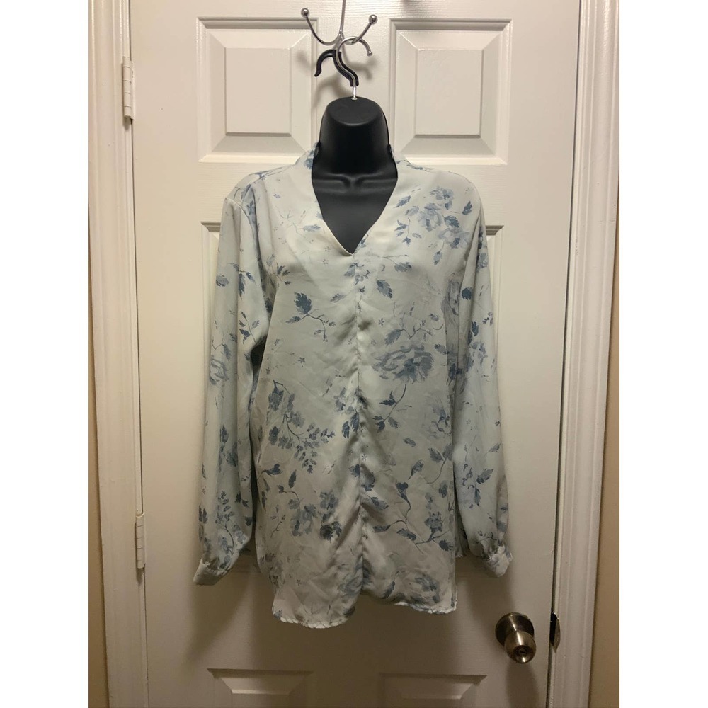 Violet & Claire Blue & Gray Floral Print V-Neck Blouse Long Sleeve Size Large